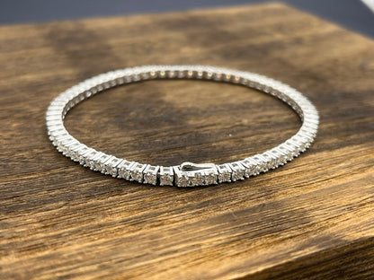 Kenzy Mii- 925 sterling silver 2.5 moissanite tennis bracelet