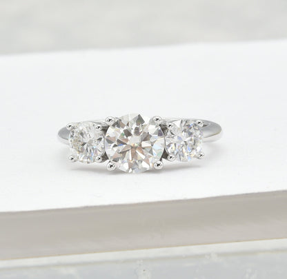 Kenzy Mii- 925 Sterling Silver Bostonian 3-Stone Engagement Women's Ring